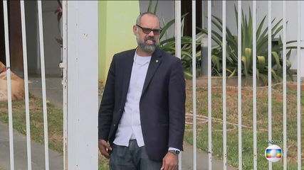 PF apura suspeita de interferência em extradição de Allan dos Santos