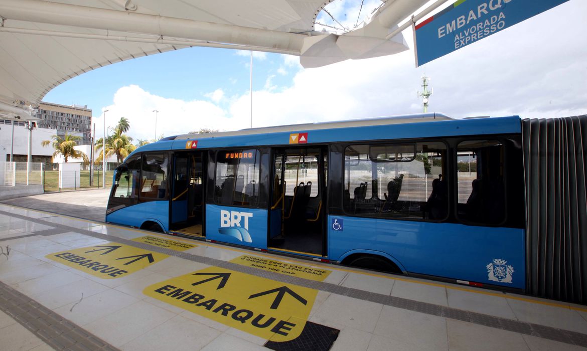 Divulgação Prefeitura do Rio BRTs do Rio entram em greve e paralisam sistema