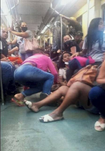 Passageiros de trem da Supervia se jogaram no chão para evitar tiros