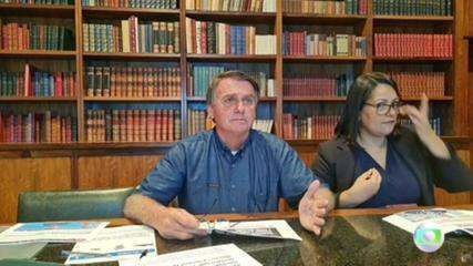 Moraes abre inquérito para investigar Bolsonaro por associar vacinas contra Covid à Aids