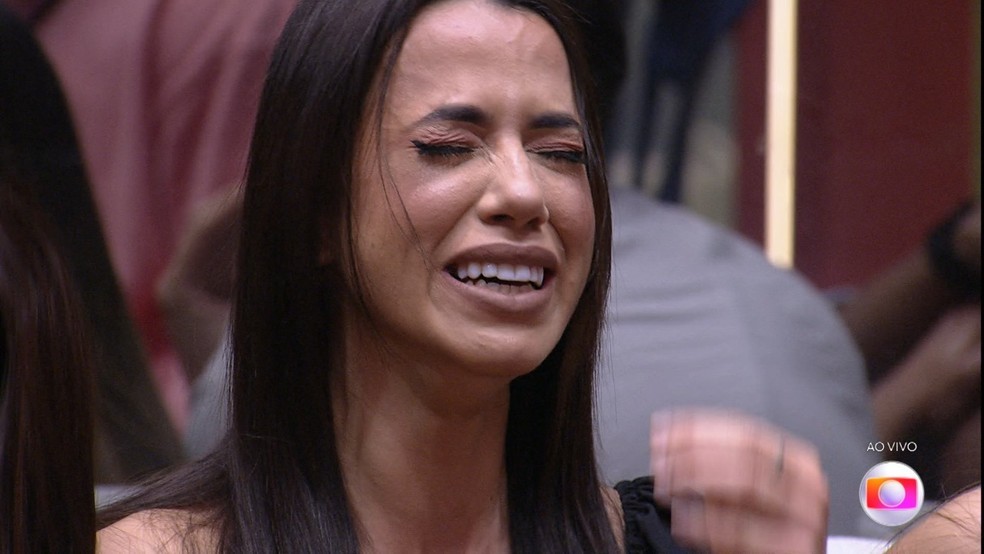Larissa é a sexta eliminada no paredão do 'BBB22', com 88,59% dos votos