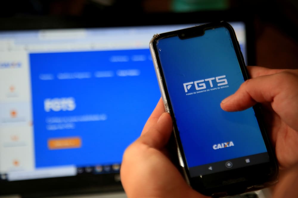 Saque-aniversário do FGTS pode ser feito por trabalhadores: Veja como Saque-aniversário do FGTS pode ser feito por trabalhadores: Veja como