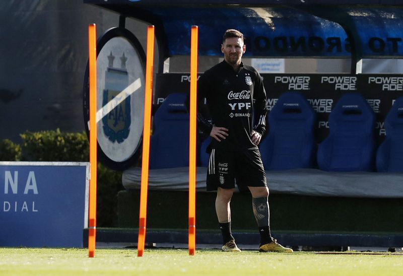 Messi está apto para últimos jogos da Argentina pelas eliminatórias da Copa do Mundo, diz técnico