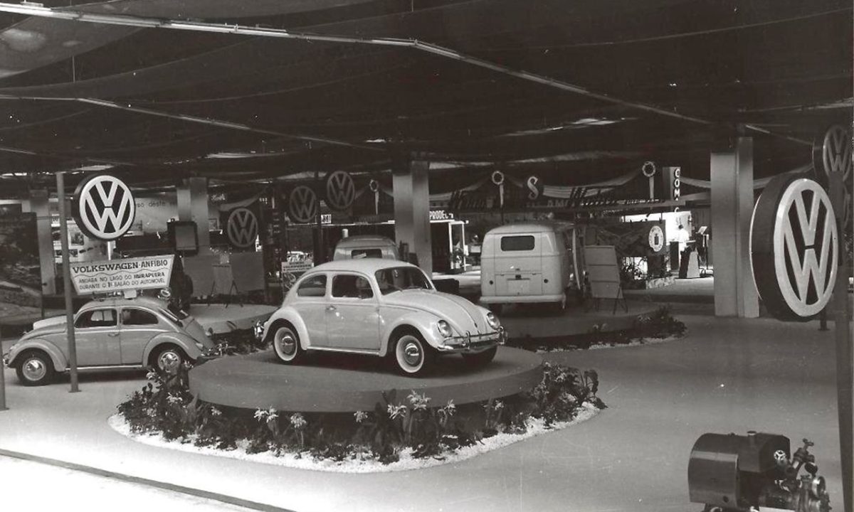 VW Fusca no primeiro Salão do Automóvel de São Paulo