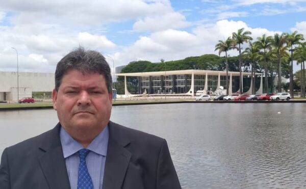 Hermiton Moura fará campanha para si mesmo e para Bolsonaro
