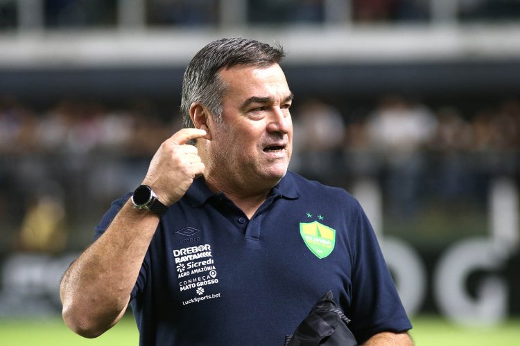 Pintado foi demitido pelo Cuiabá após eliminação na Copa do Brasil