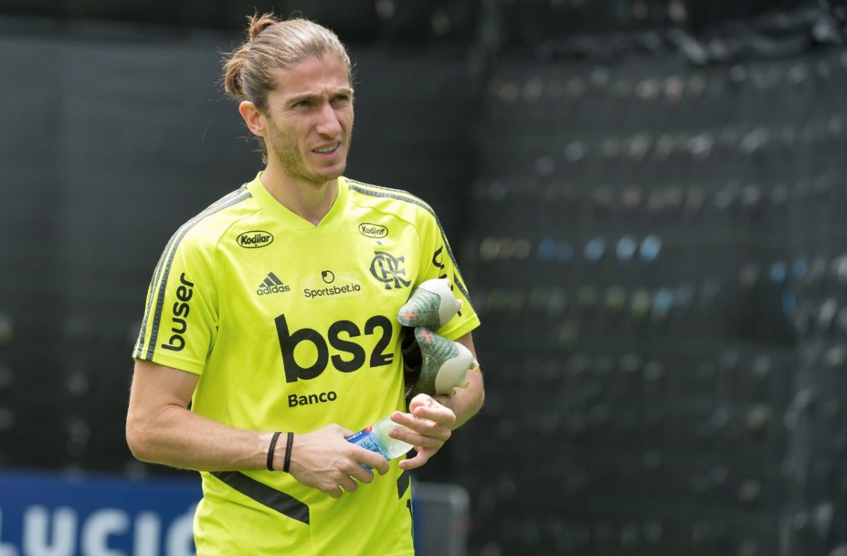 Filipe Luís está machucado