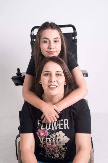 Mães são maioria entre cuidadoras de pacientes com doenças raras