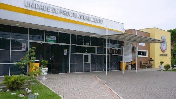 Homem agride funcionários da UPA em Iguaba Grande Homem agride funcionários da UPA em Iguaba Grande