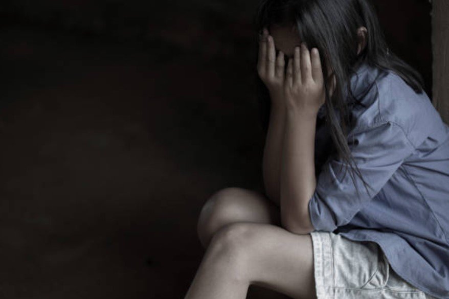 Casal de traficantes que escondia cocaína nas partes íntimas da filha de 11 anos é preso na CIC