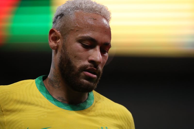 Neymar pode desfalcar Brasil contra Coreia do Sul por lesão no pé