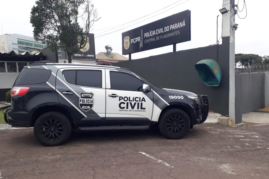 policial civil preso Curitiba
