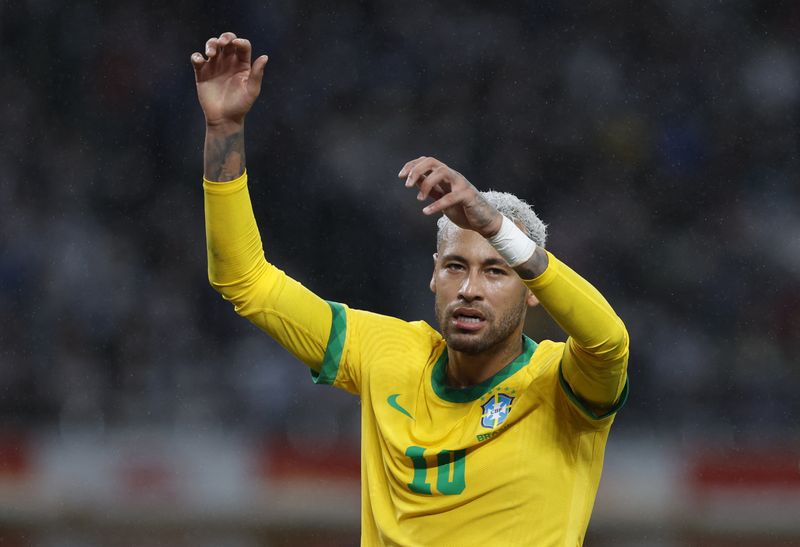 Neymar marca de pênalti e garante vitória da seleção sobre Japão em amistoso