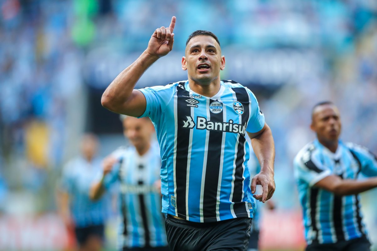 Os craques do passado jogariam hoje? Não, mas de vergonha | Placar