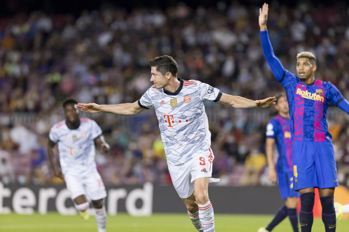 Mulher de Lewandowski segue Barcelona no Instagram e responde torcedor | Placar