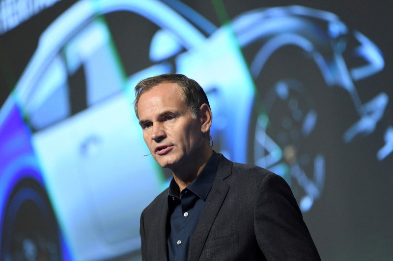 Papel de CEO da Volkswagen no IPO da Porsche enfurece investidores