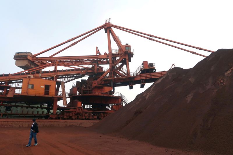 Minério de ferro sobe com recuperação de lucros de empresas industriais na China