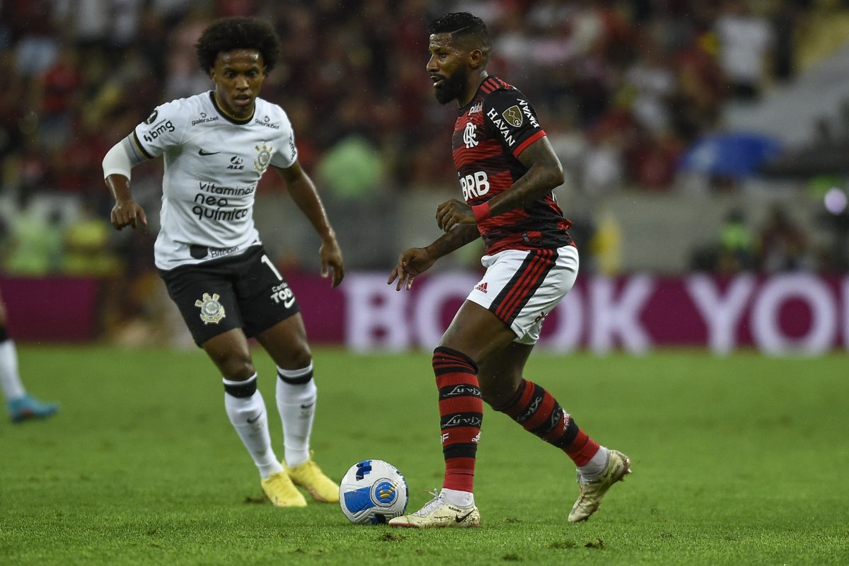 Willian se reúne com Corinthians nesta quarta e pode definir saída | Placar