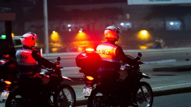 Agentes de moto vão atuar em rotas alternativas às blitzes