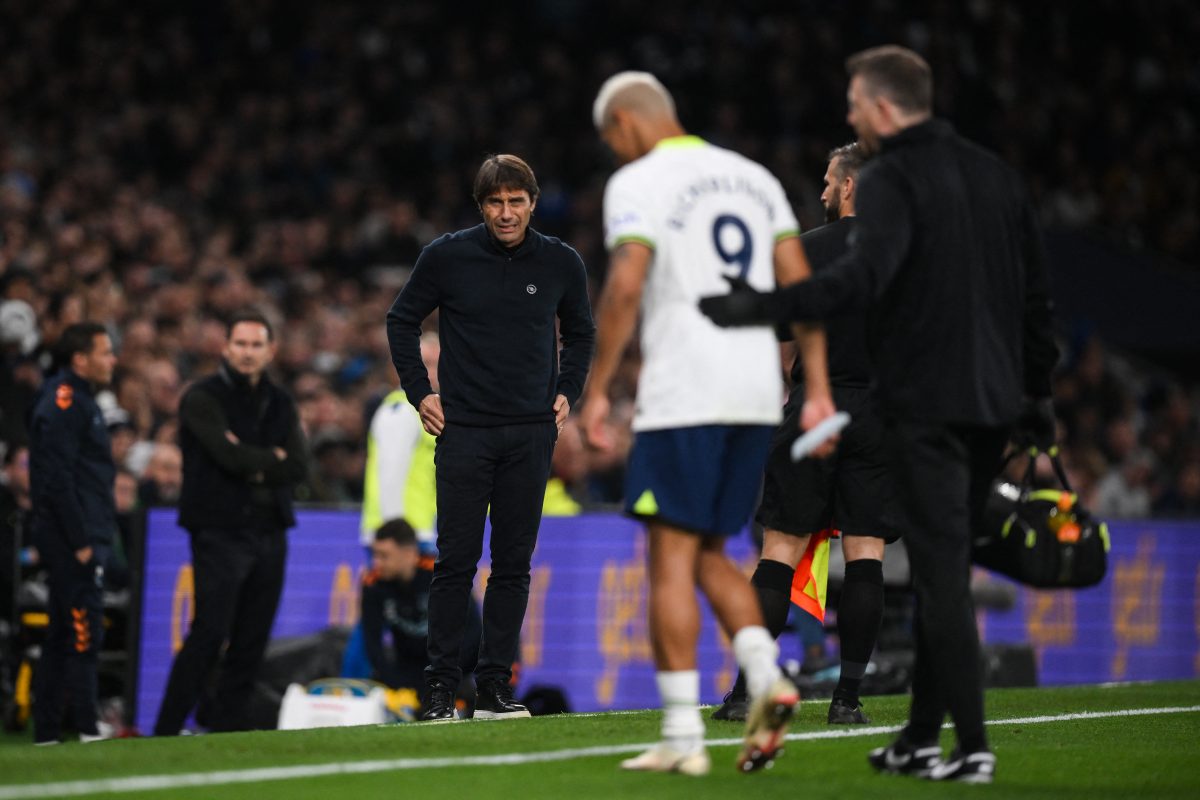 Richarlison sofre lesão, vai às lágrimas e pode ver Copa do Mundo em xeque | Placar Richarlison sofre lesão, vai às lágrimas e pode ver Copa do Mundo em xeque | Placar