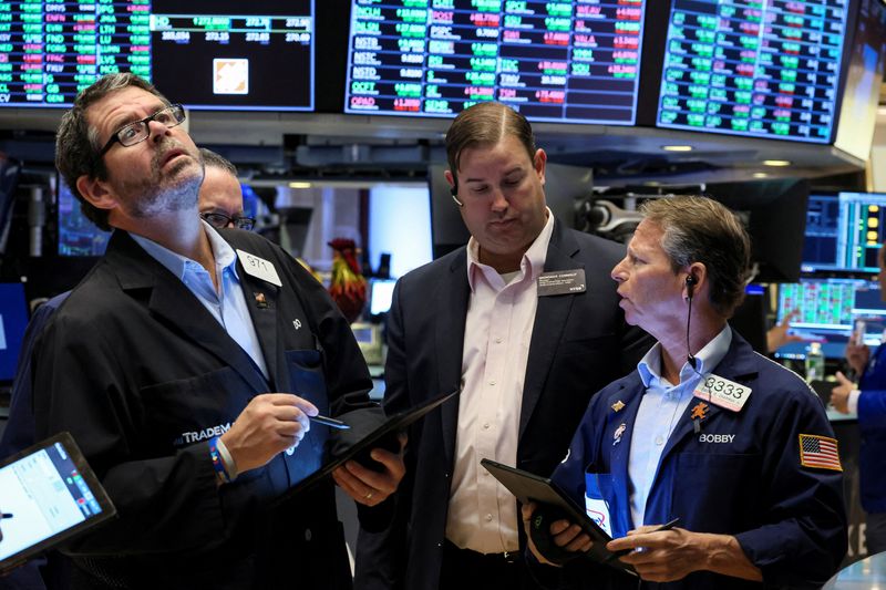 Wall Street começa 4° trimestre com fortes ganhos