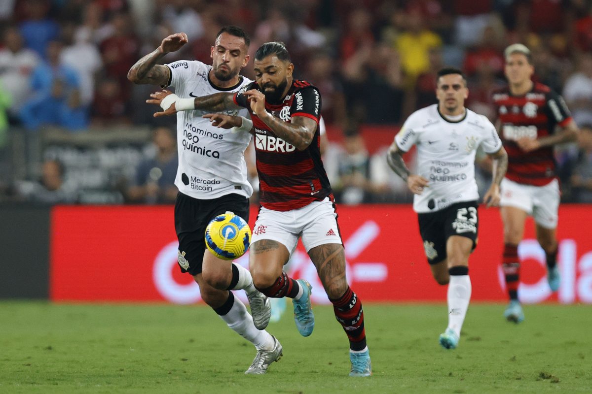 Renato Augusto e Gabigol na final da Copa do Brasil entre Flamengo e Corinthians -