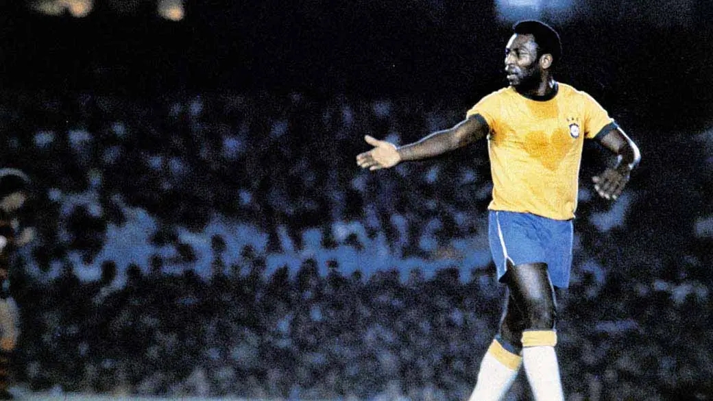 Pelé em jogo beneficente pela seleção brasileira, em 1976 -