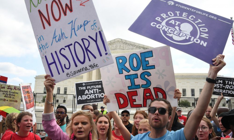 manifestante aborto nos eua