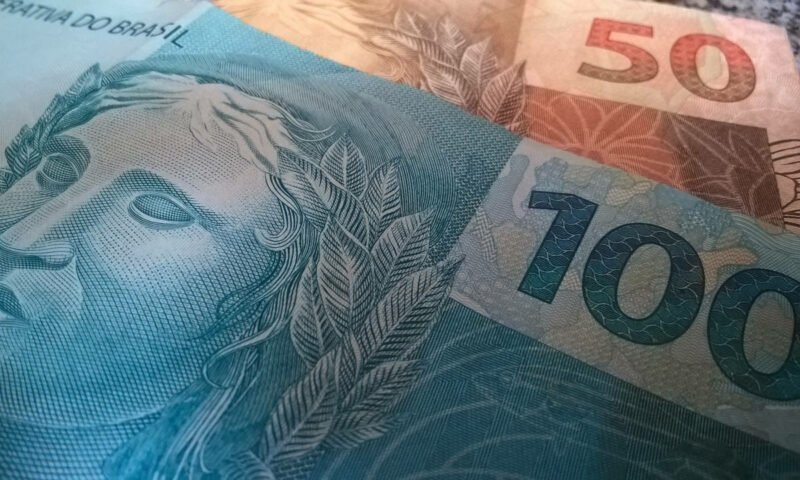 Crise das Big Techs no Brasil: XP, PagBank e Me Poupe anunciam cortes