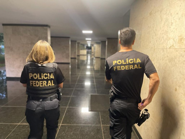 Polícia Federal deflagra quarta fase da operação Lesa Pátria, com o objetivo de identificar mais pessoas envolvidas nos atos de vandalismo do dia 8 de janeiro em Brasília