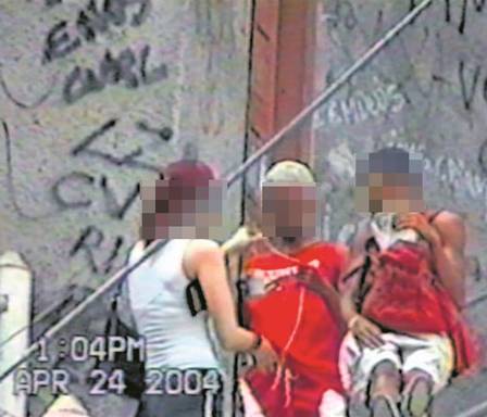 Crime à luz do dia, com a cara à mostra