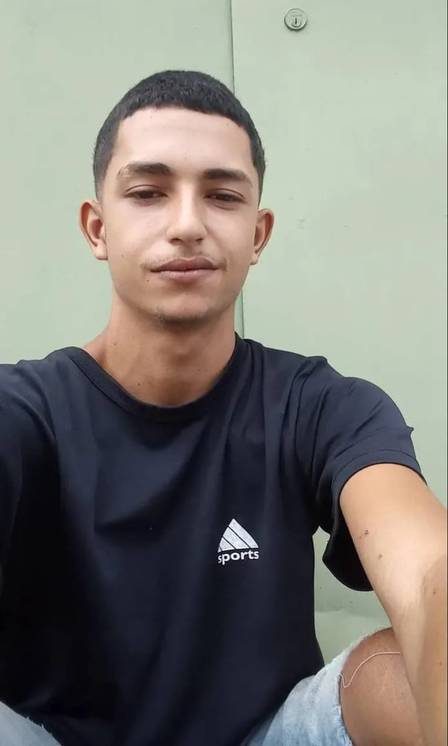 Ruan Gonçalves Freitas, de 18 anos, foi baleado durante operação do Bope no Complexo da Covanca