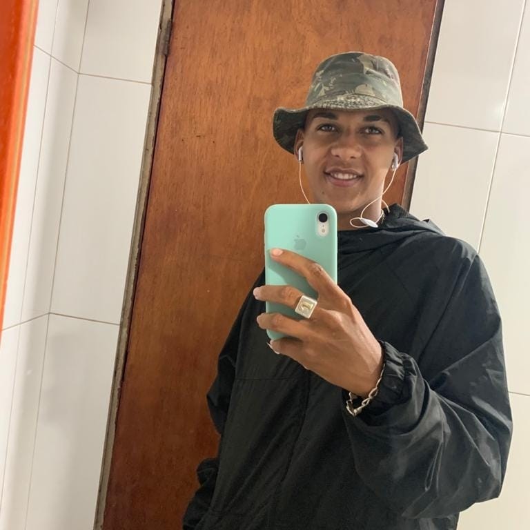 Atendente é esfaqueado e morre após se negar a vender cerveja em bar de Cabo Frio, no RJ