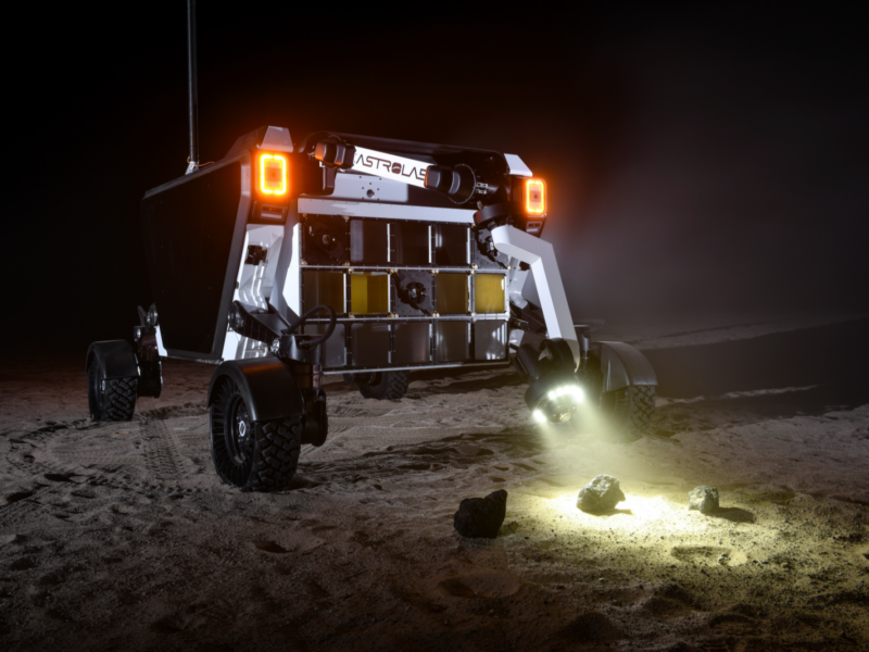 SpaceX prepara rover maior que o Perseverance para ir à Lua