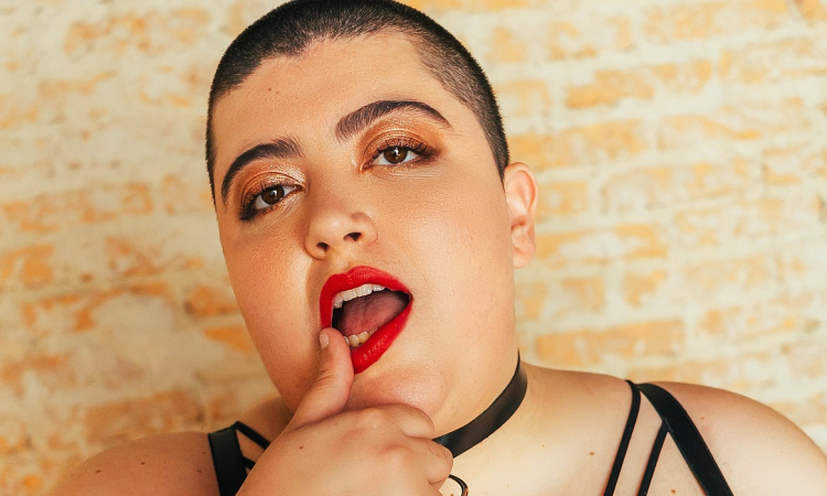 A cantora Ana Vilela criou uma conta no OnlyFans