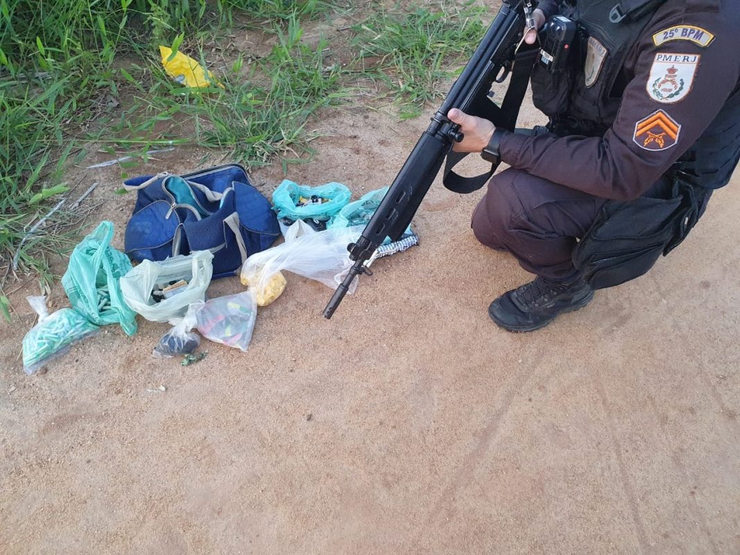 Adolescente é apreendido com drogas em Saquarema, no RJ