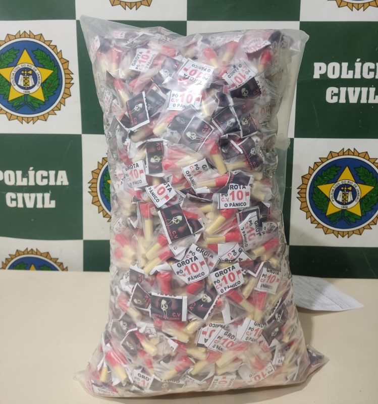 Jovem é preso com 1,7 mil cápsulas de  cocaína em Barra do Piraí