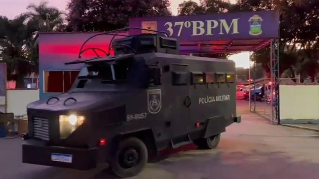 Polícia Militar faz operação contra o tráfico de drogas em Resende