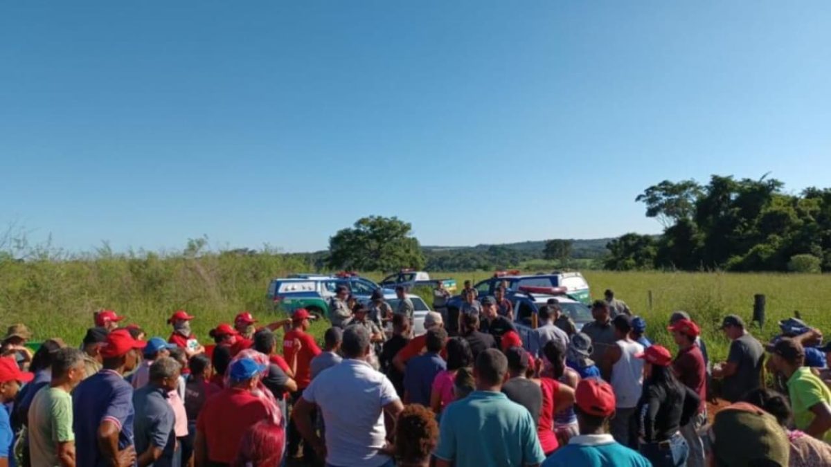 terra invadida em Goiás