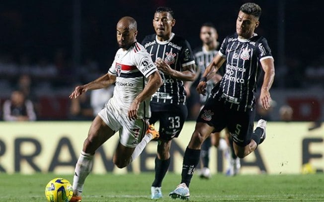 Cássio lamenta queda do Corinthians na semifinal e mira título da Sul-Americana