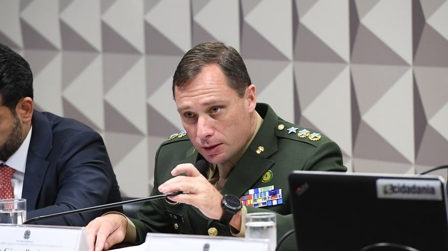 Tenente-coronel Mauro César Barbosa Cid na CPMI dos Atos Golpistas Tenente-coronel Mauro César Barbosa Cid na CPMI dos Atos Golpistas