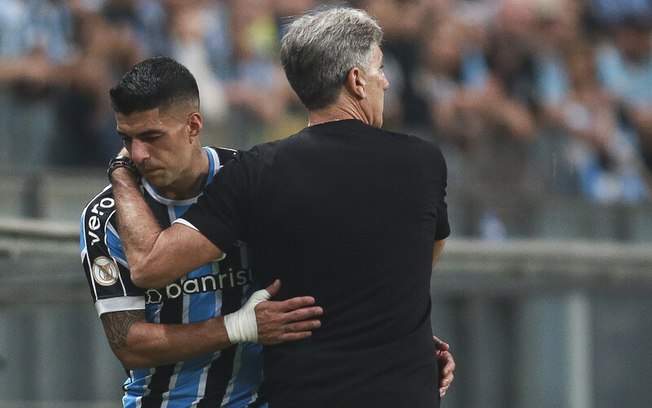 Renato diz que Suárez não seguirá no Grêmio em 2024