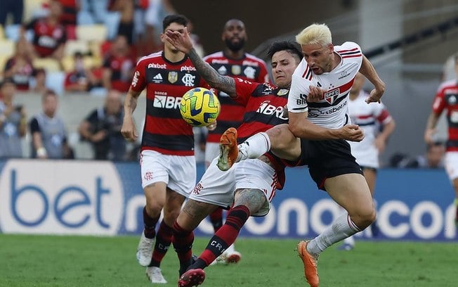 Flamengo, Sampaoli, Marcos Braz e Landim foram vaiados pela torcida no Maracanã 