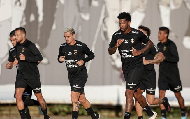 Timão treina visando jogo contra o Fortaleza Timão treina visando jogo contra o Fortaleza