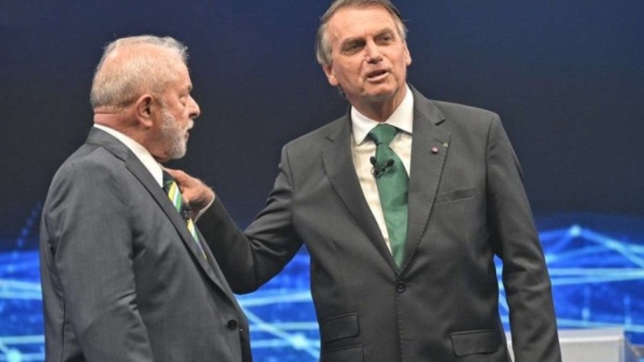 Apesar da diferença ideológica, alguns pontos aproximam as opiniões dos eleitorados de Lula e Bolsonaro Apesar da diferença ideológica, alguns pontos aproximam as opiniões dos eleitorados de Lula e Bolsonaro
