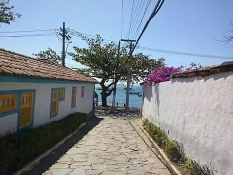 Rua do Beco da Brava, em Búzios, vai receber atividades culturais neste sábado