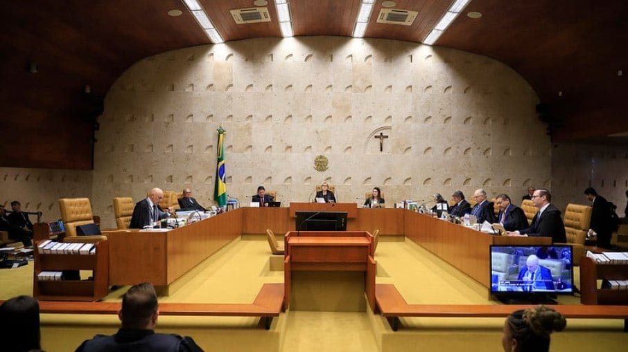 O STF condenou mais 5 participantes dos atos de 8 de janeiro O STF condenou mais 5 participantes dos atos de 8 de janeiro