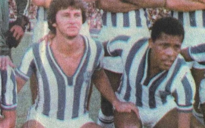 Carlinhos Maracanã, entre Careca e Zé Sérgio, no time são-paulino de 1983