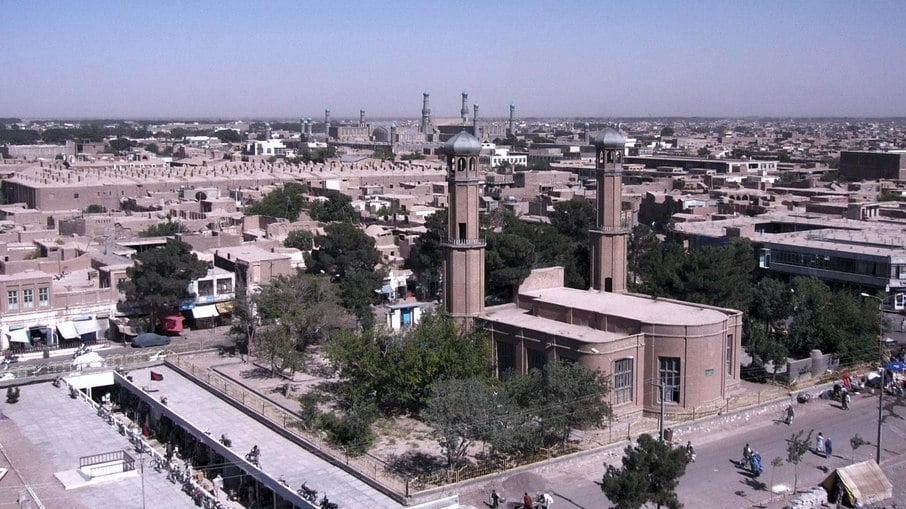 Herat, cidade no oeste do Afeganistão, foi atingida por terremoto