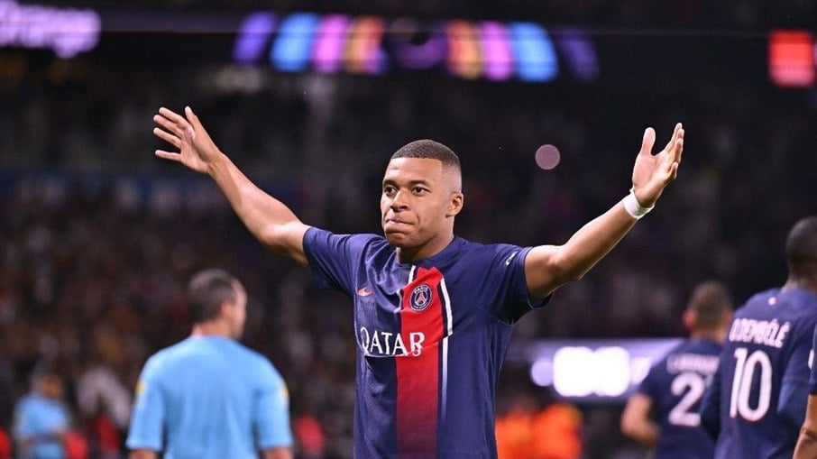 Mbappé vai deixar o PSG em julho Mbappé vai deixar o PSG em julho